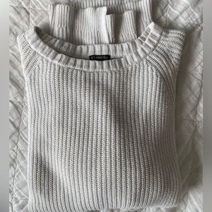 Express oversized neutral knit lightweight sweater XS